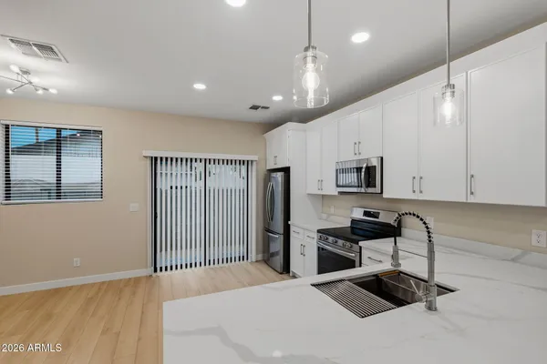 $1,875 | 1222 East Diamond Street, Unit 2, Phoenix, AZ 85006