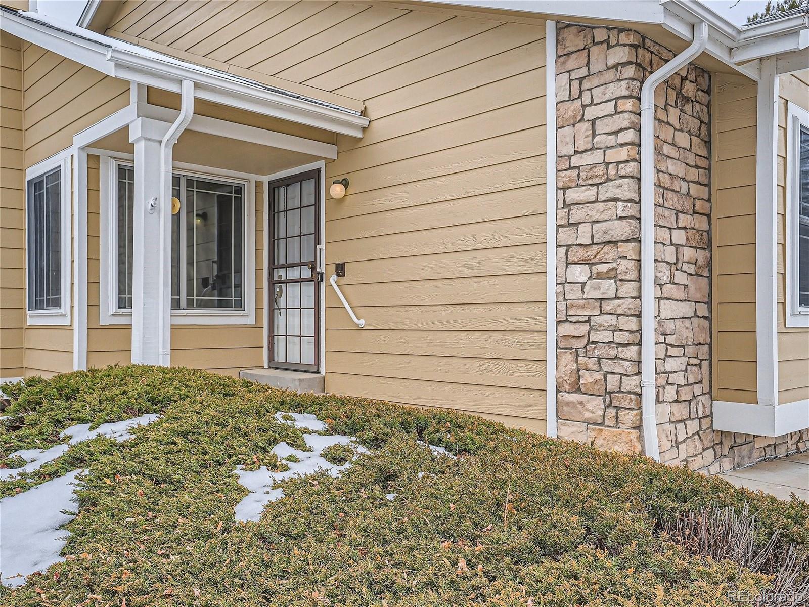 20 Sutherland Court Highlands Ranch, CO 80130 - Photo 2 of 44 Gallery Image 2