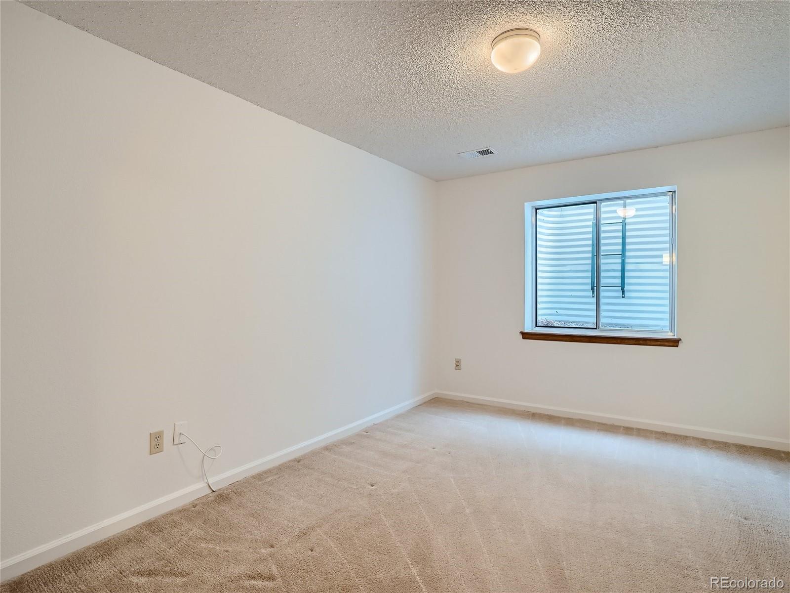 20 Sutherland Court Highlands Ranch, CO 80130 - Photo 23 of 44 Gallery Image 23
