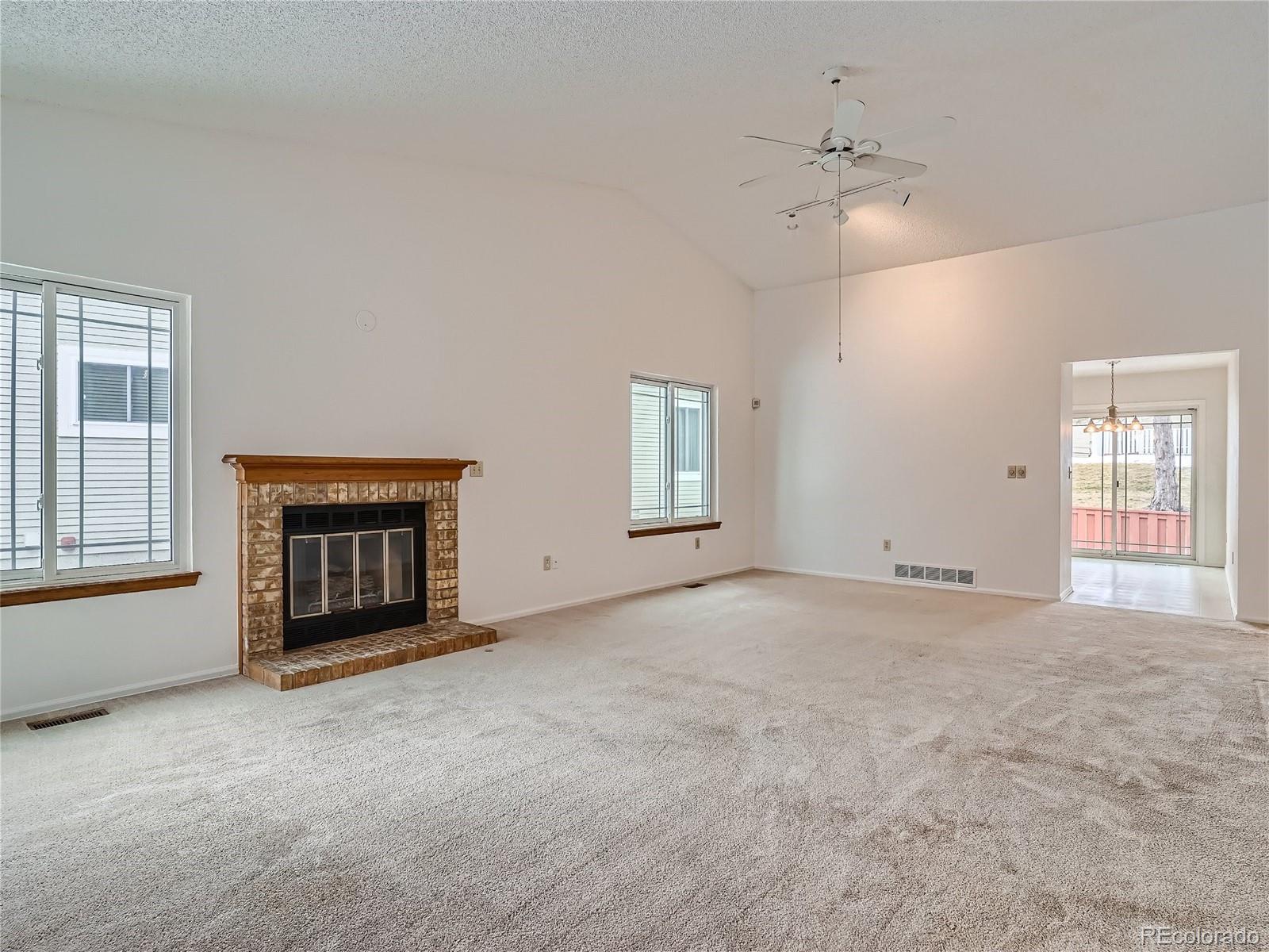 20 Sutherland Court Highlands Ranch, CO 80130 - Photo 3 of 44 Gallery Image 3