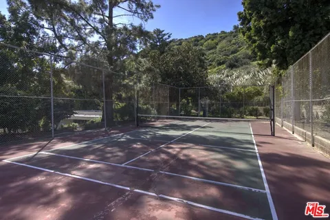a view of a basketball court