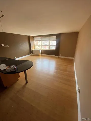 $74,900 | 210 North 17th Street, Unit 702, St. Louis, MO 63103
