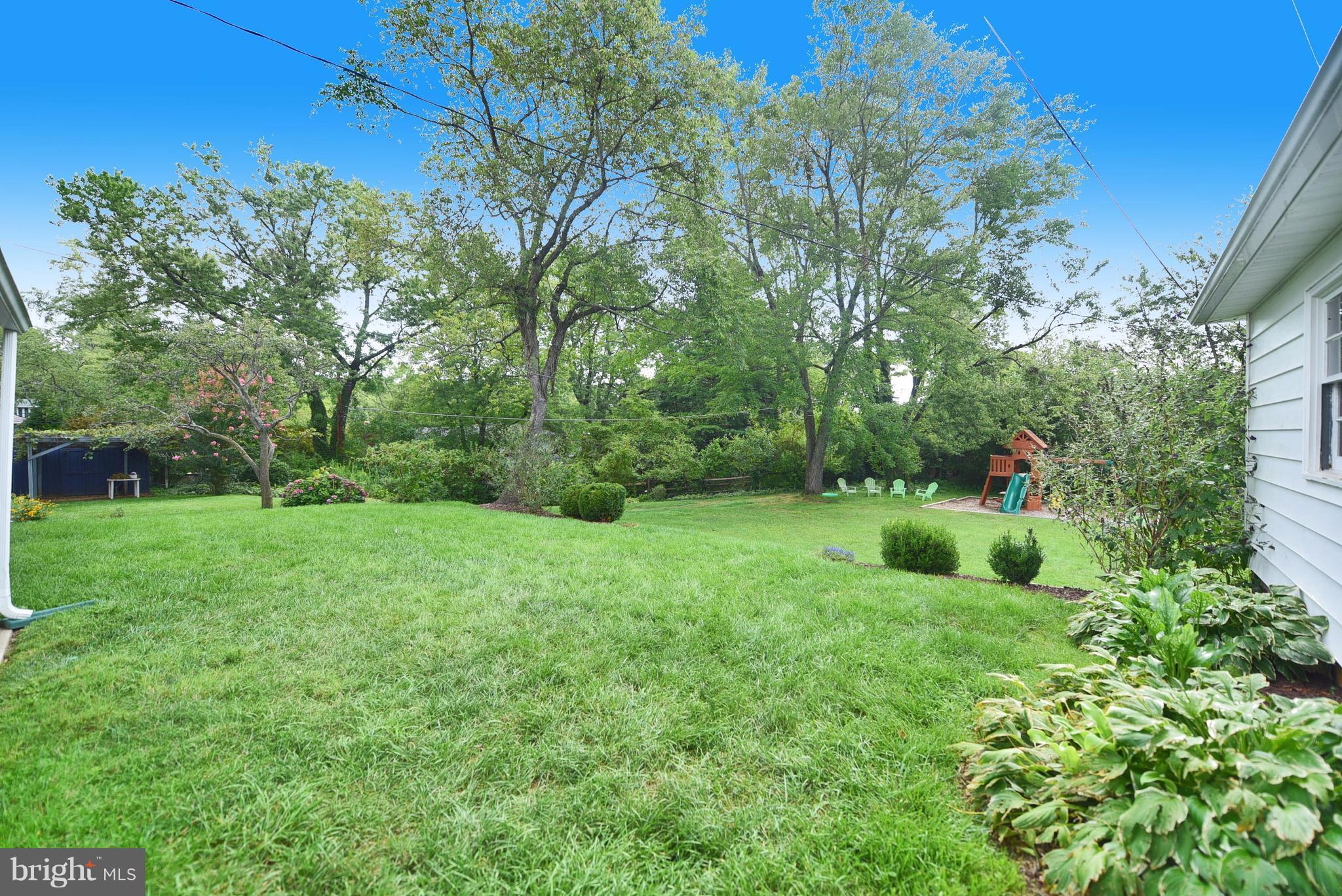 607 Seabrook Road Towson, MD 21286 - Photo 28 of 30 Spacious rear yard
