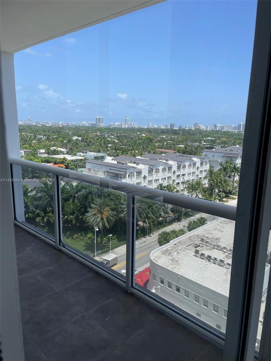 1900 Sunset Harbour Drive, Unit 1209 Miami Beach, FL 33139 - Photo 27 of 35 a view of a city from a window