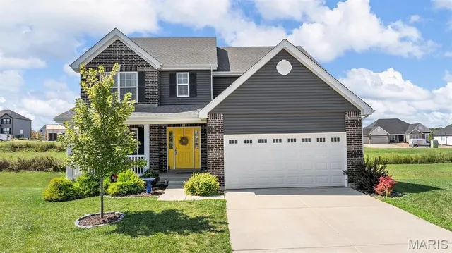 $2,900 | 420 Westhaven View Court, Wentzville, MO 63385