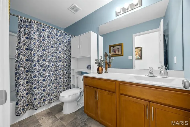 $2,900 | 420 Westhaven View Court, Wentzville, MO 63385