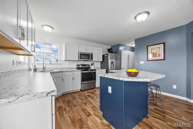 $2,900 | 420 Westhaven View Court, Wentzville, MO 63385