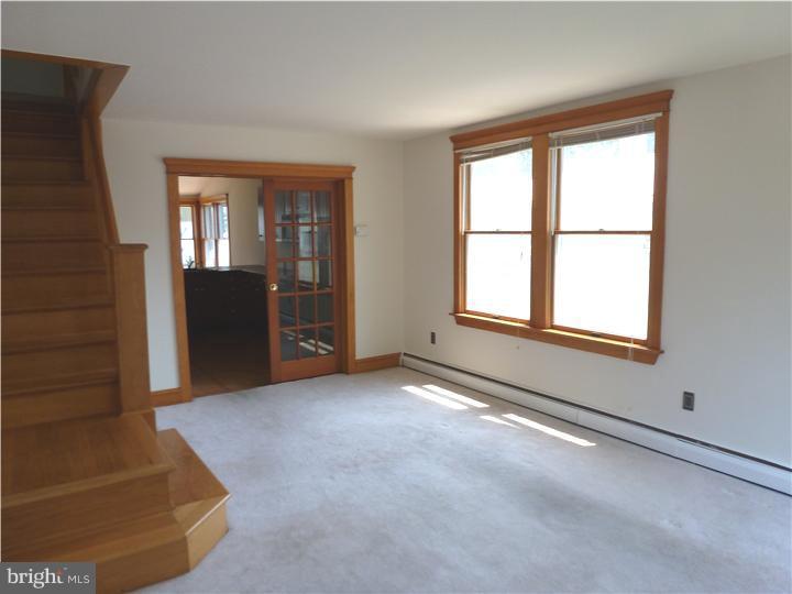 489 West County Line Road Hatboro, PA 19040 - Photo 3 of 14 Dining Room