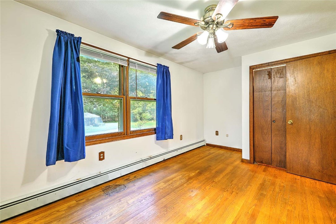 47 Chestnut Hill Road Glocester, RI 02814 - Photo 19 of 34