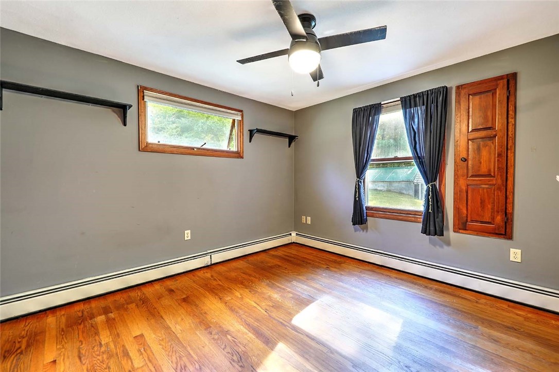 47 Chestnut Hill Road Glocester, RI 02814 - Photo 21 of 34