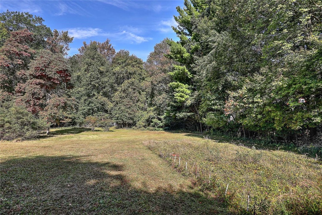 47 Chestnut Hill Road Glocester, RI 02814 - Photo 27 of 34