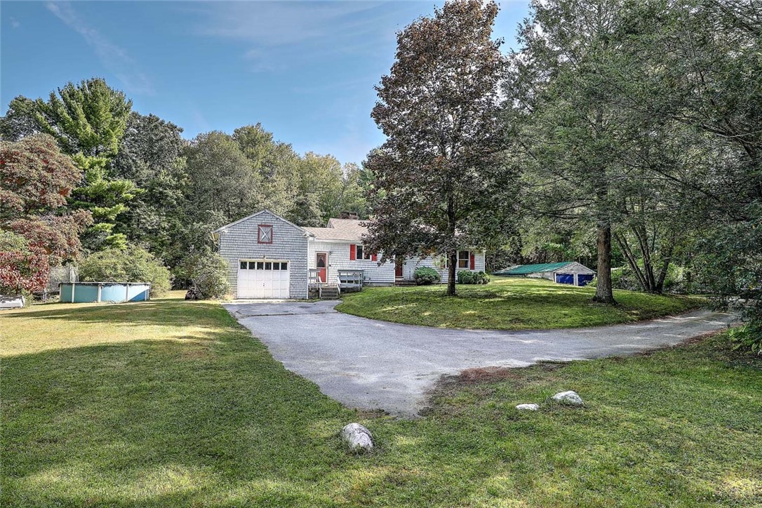 47 Chestnut Hill Road Glocester, RI 02814 - Photo 31 of 34