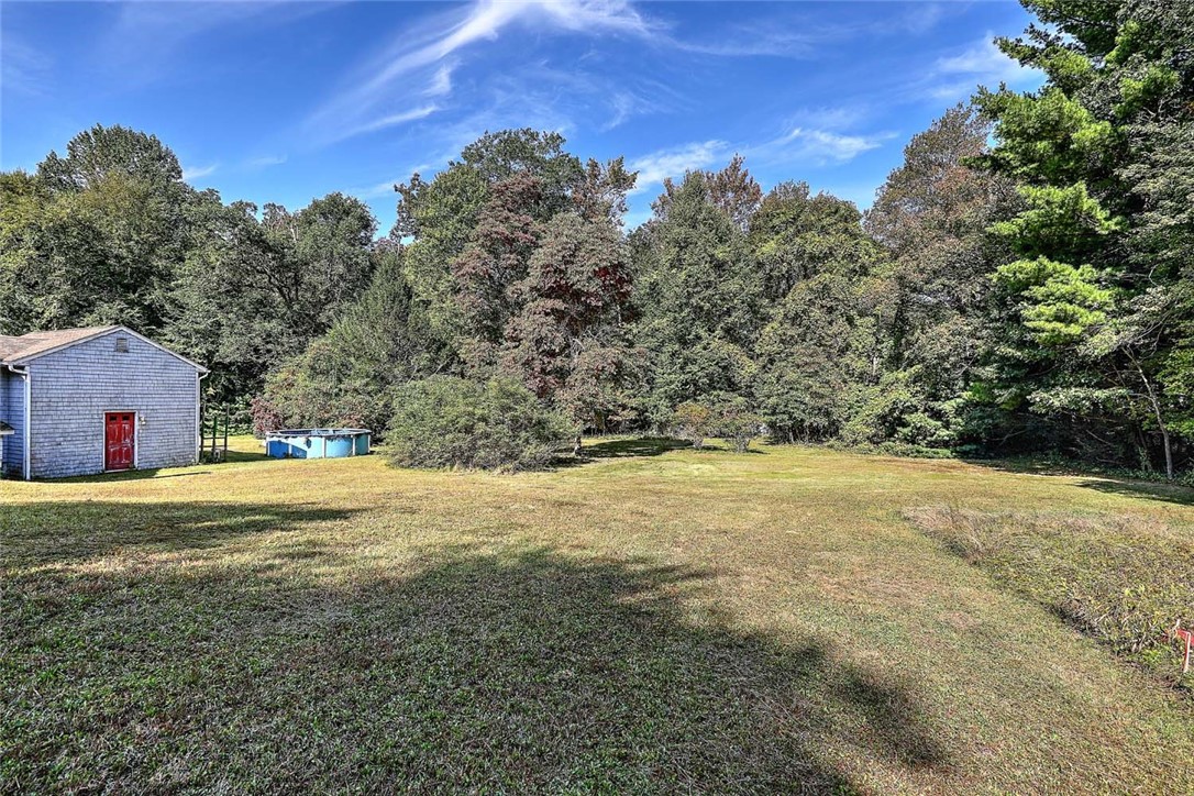 47 Chestnut Hill Road Glocester, RI 02814 - Photo 32 of 34