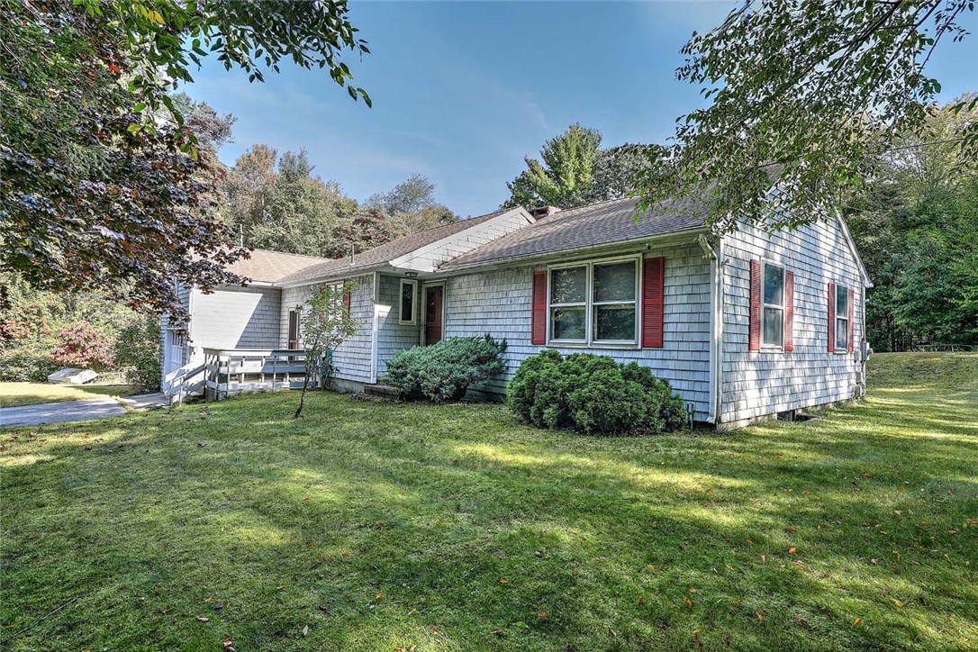 47 Chestnut Hill Road Glocester, RI 02814 - Photo 33 of 34