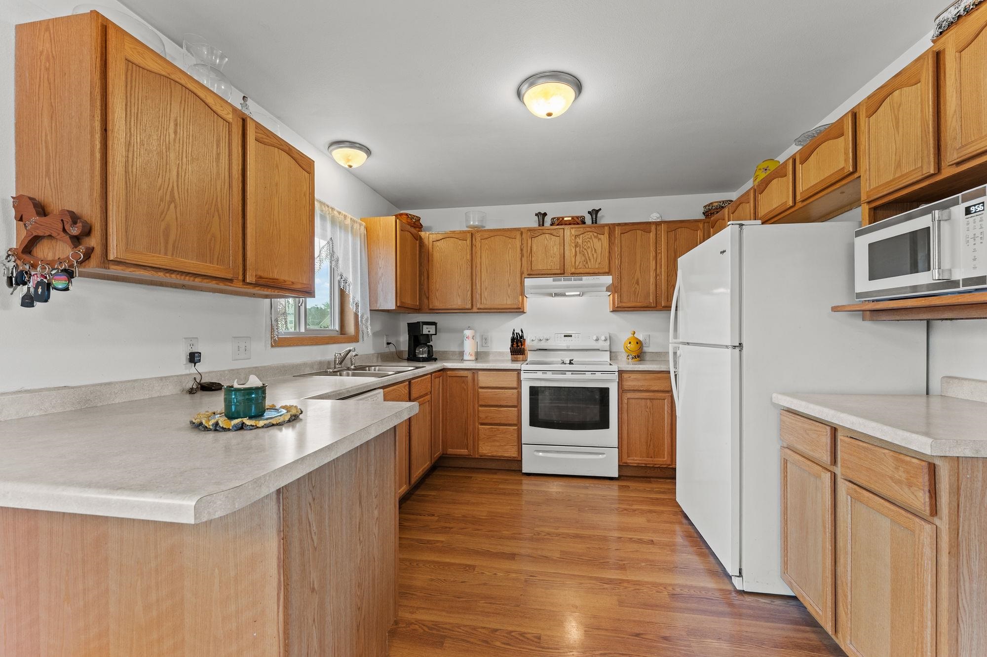 38 Dessa Rain Drive Reedsburg, WI 53959 - Photo 11 of 43