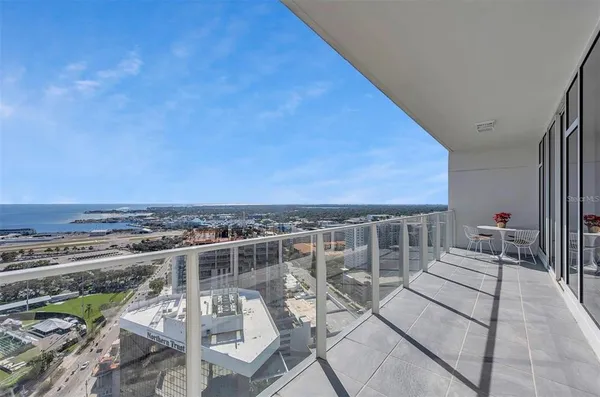 $5,500 | 175 1st Street South, Unit 2804, St. Petersburg, FL 33701