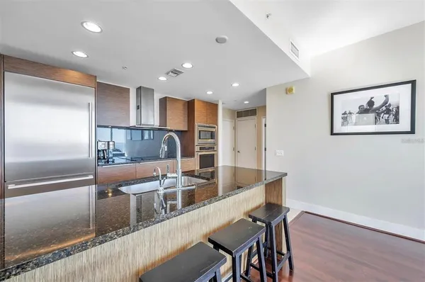 $5,500 | 175 1st Street South, Unit 2804, St. Petersburg, FL 33701