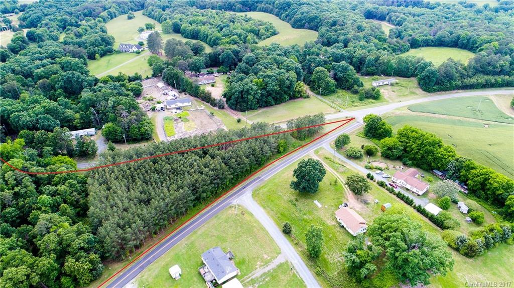 32078 Chapel Road Albemarle, NC 28001 - Photo 2 of 17 Gallery Image 2