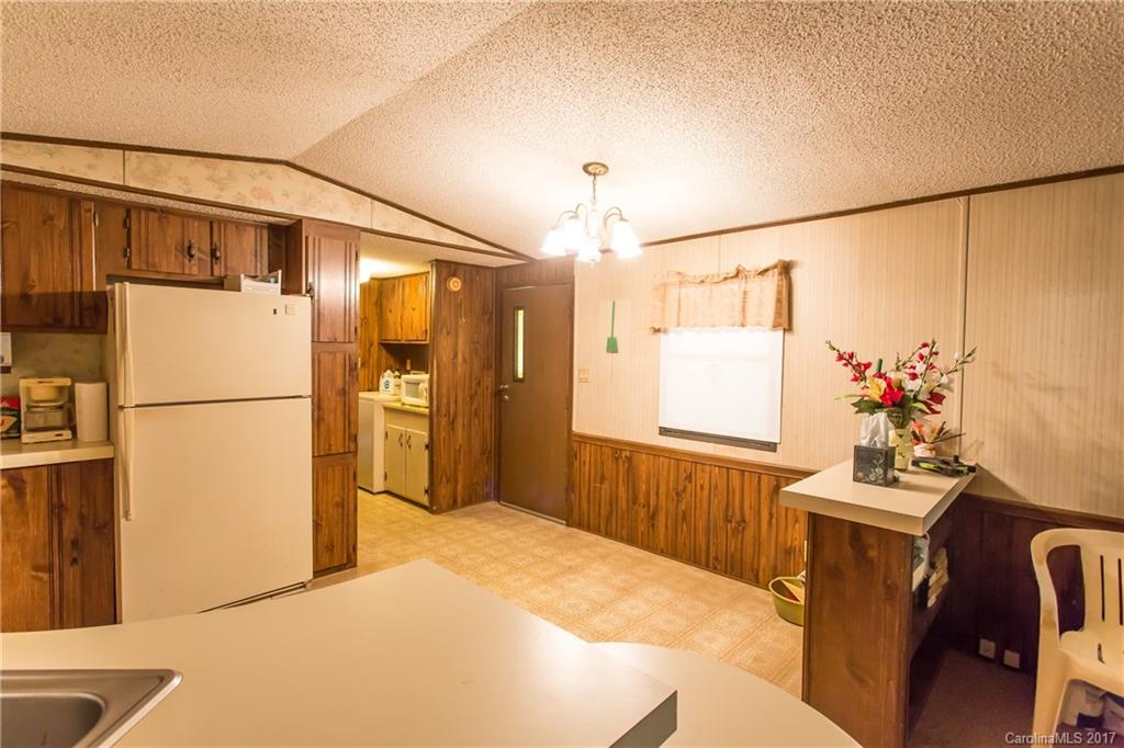 32078 Chapel Road Albemarle, NC 28001 - Photo 5 of 17 Gallery Image 5