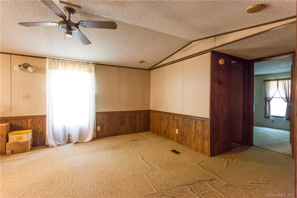 32078 Chapel Road Albemarle, NC 28001 - Photo 6 of 17 Gallery Image 6