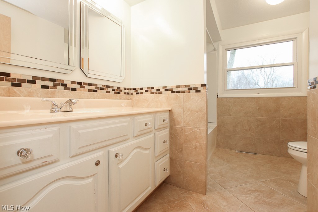35718 Lorain Road North Ridgeville, OH 44039 - Photo 20 of 35 Gallery Image 20