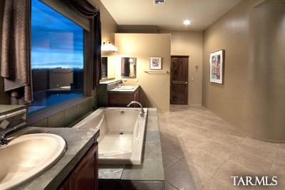 6015 North Pontatoc Road Tucson, AZ 85718 - Photo 14 of 26 Gallery Image 14