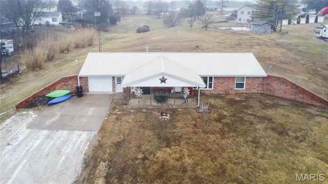 $123,000 | 302 East Bay Street, Pleasant Hill, IL 62366