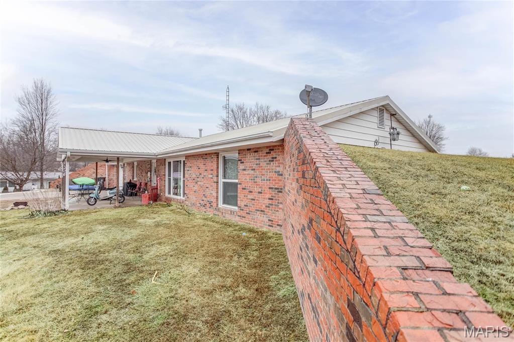 302 East Bay Street Pleasant Hill, IL 62366 - Photo 11 of 53