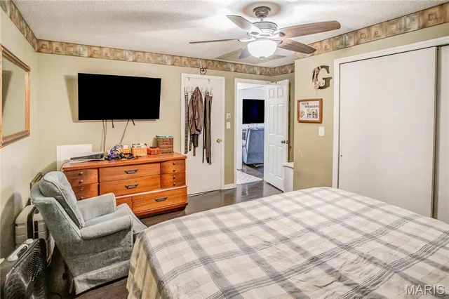 $123,000 | 302 East Bay Street, Pleasant Hill, IL 62366