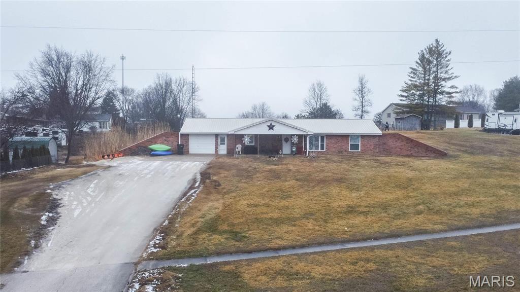 302 East Bay Street Pleasant Hill, IL 62366 - Photo 47 of 53