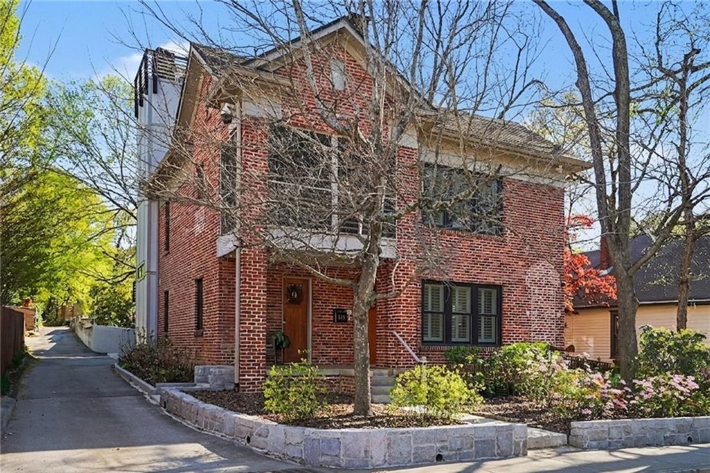 119 East Maple Street Decatur, GA 30030 - Photo 3 of 58 Gallery Image 3