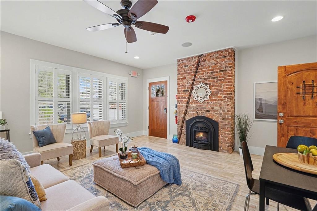 119 East Maple Street Decatur, GA 30030 - Photo 7 of 58 Gallery Image 7