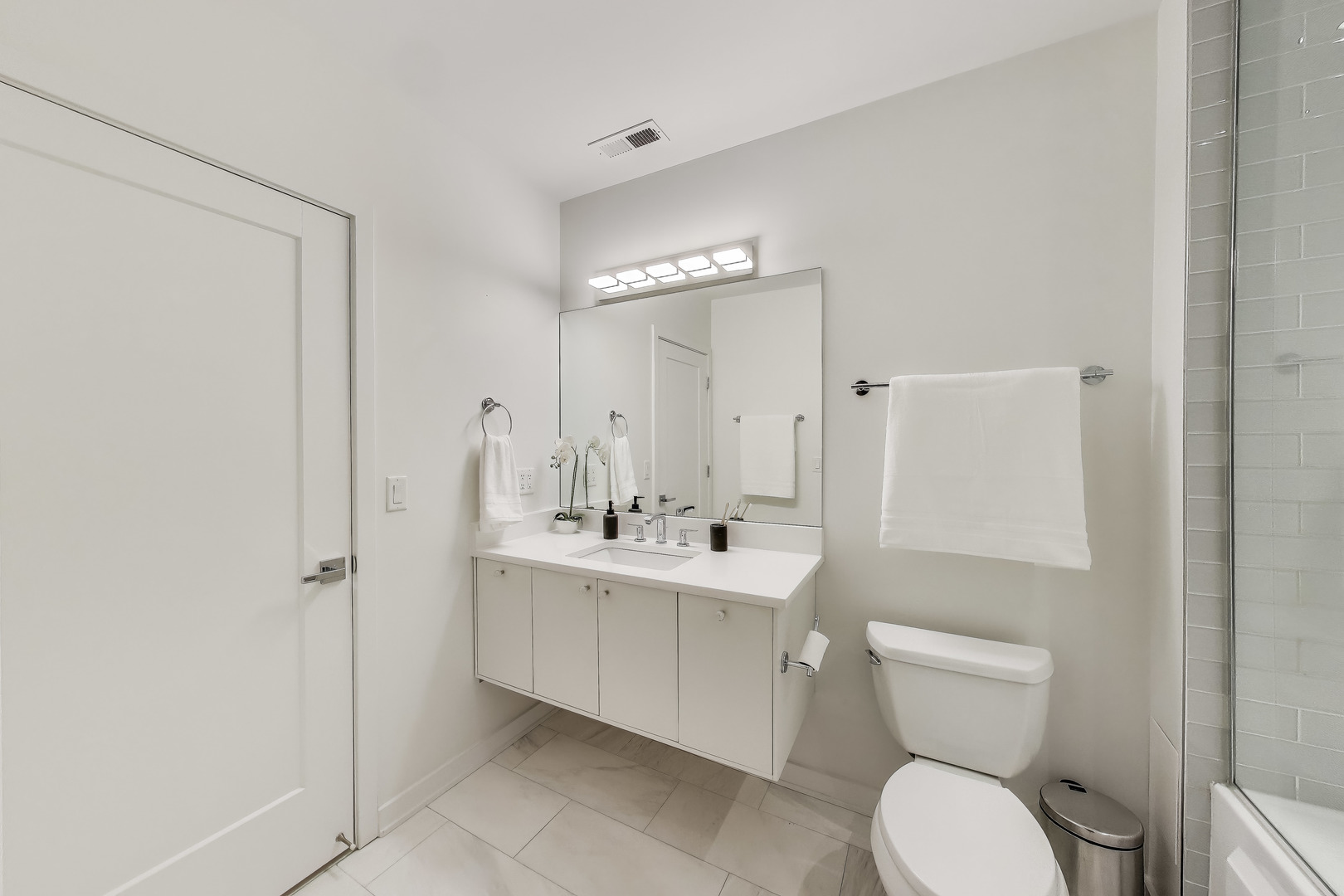1000 West Adams Street, Unit 416 Chicago, IL 60607 - Photo 21 of 41 Gallery Image 21