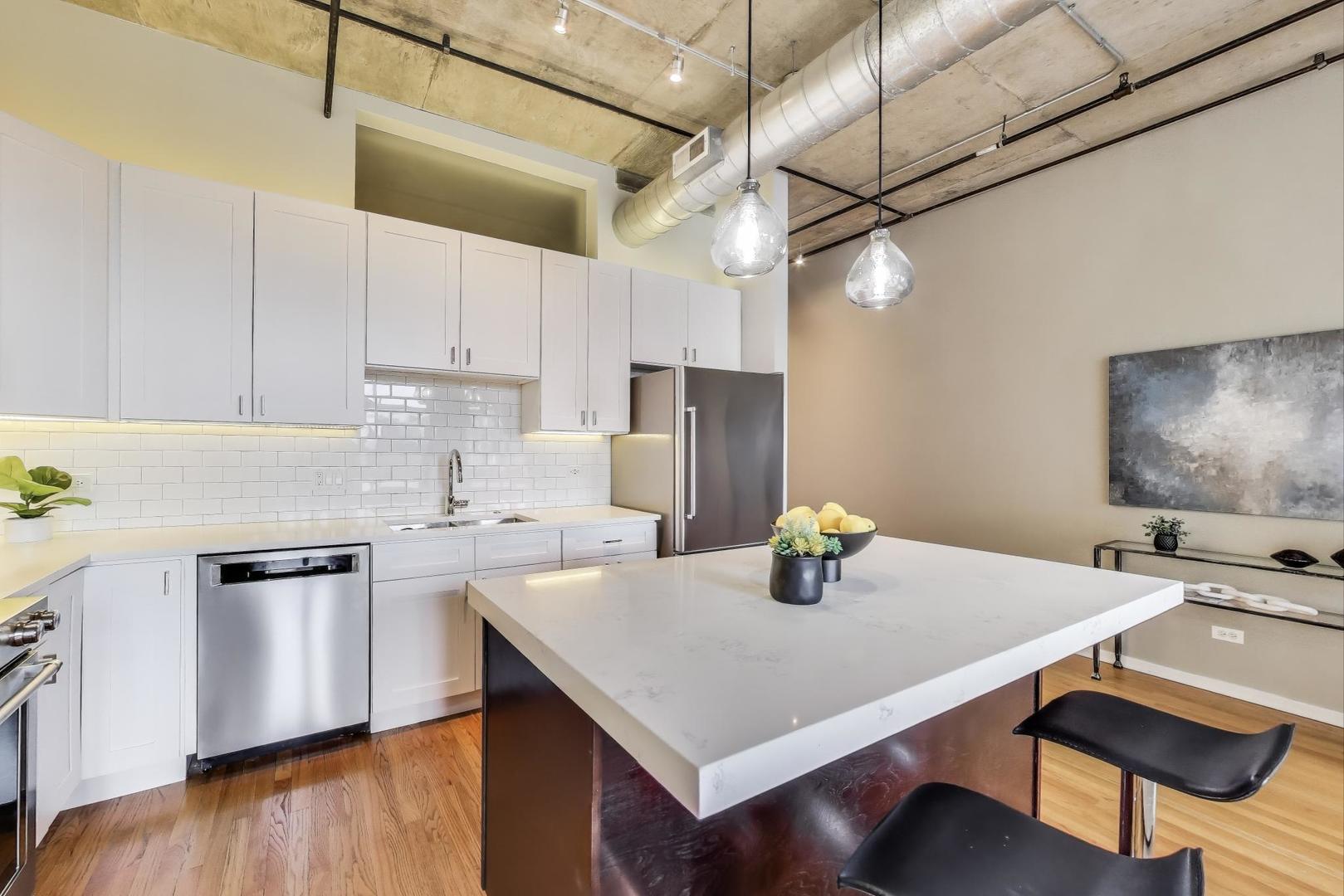 1000 West Adams Street, Unit 416 Chicago, IL 60607 - Photo 3 of 41 Gallery Image 3