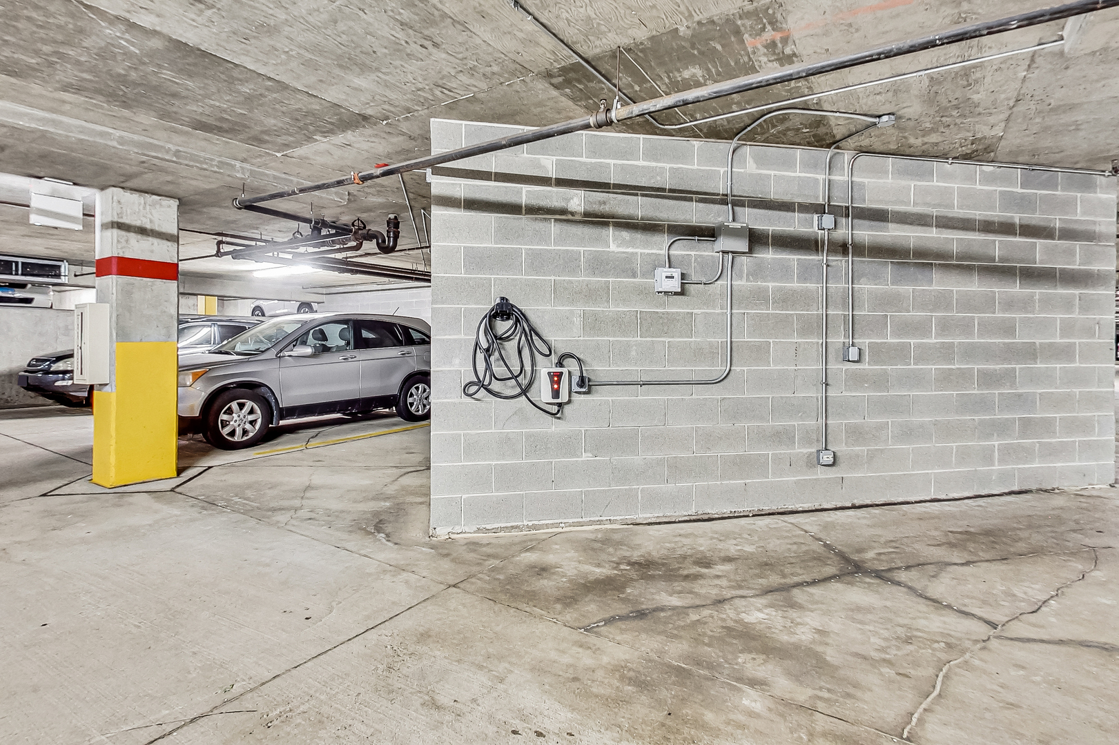 1000 West Adams Street, Unit 416 Chicago, IL 60607 - Photo 39 of 41 Gallery Image 39