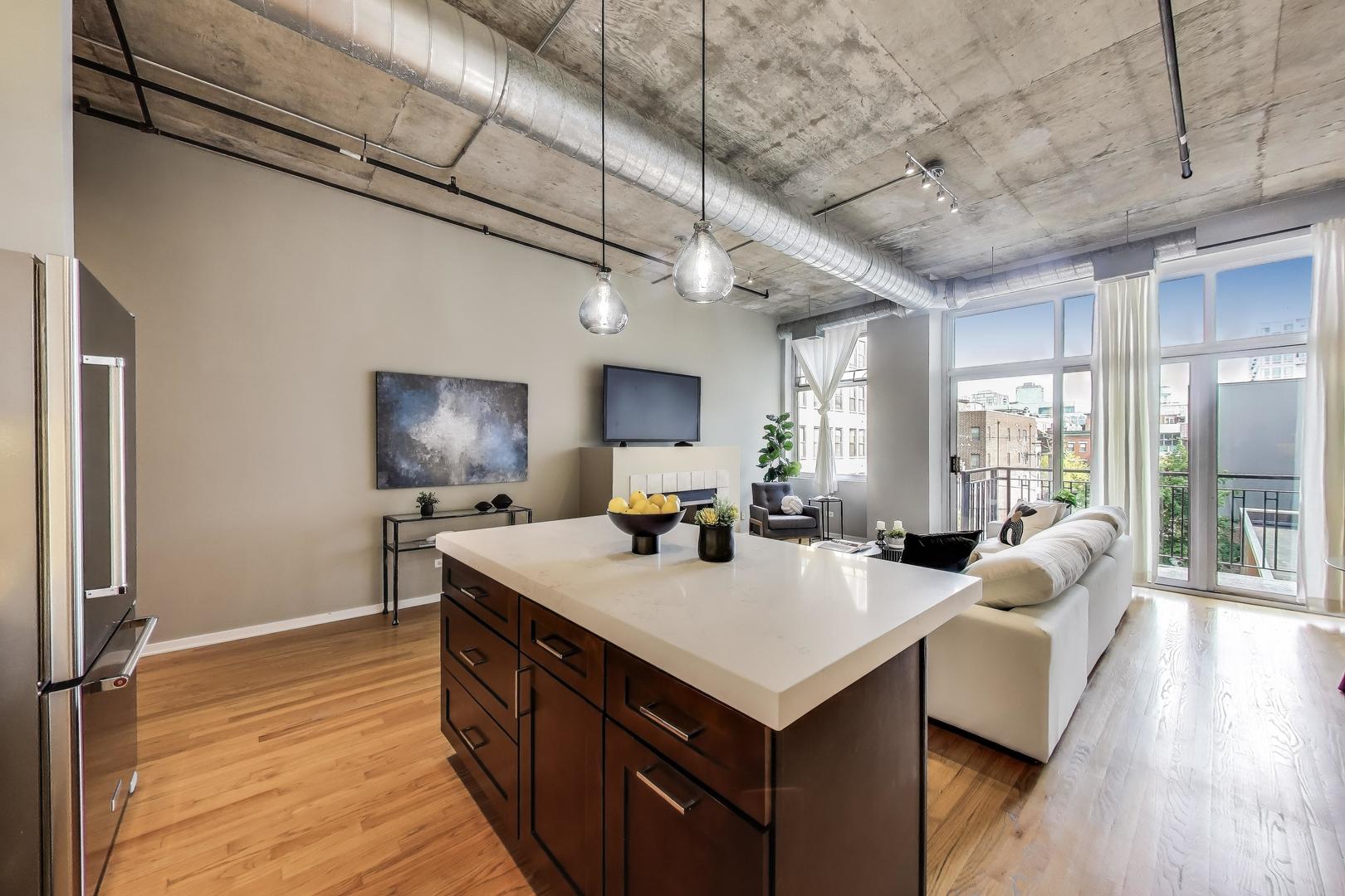 1000 West Adams Street, Unit 416 Chicago, IL 60607 - Photo 8 of 41 Gallery Image 8