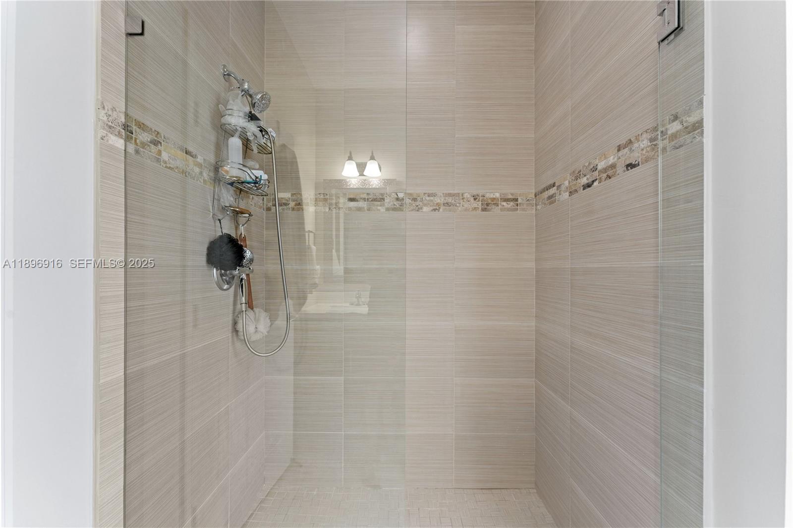 14856 South W 27th Terrace Miami, FL 33185 - Photo 19 of 59