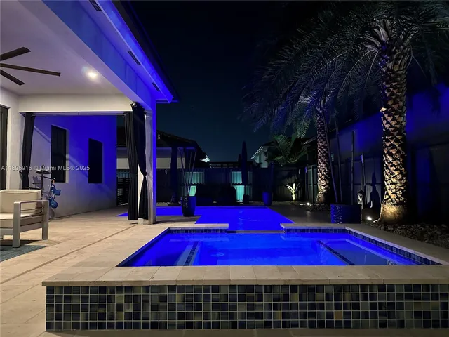 $1,378,000 | 14856 South W 27th Terrace, Miami, FL 33185