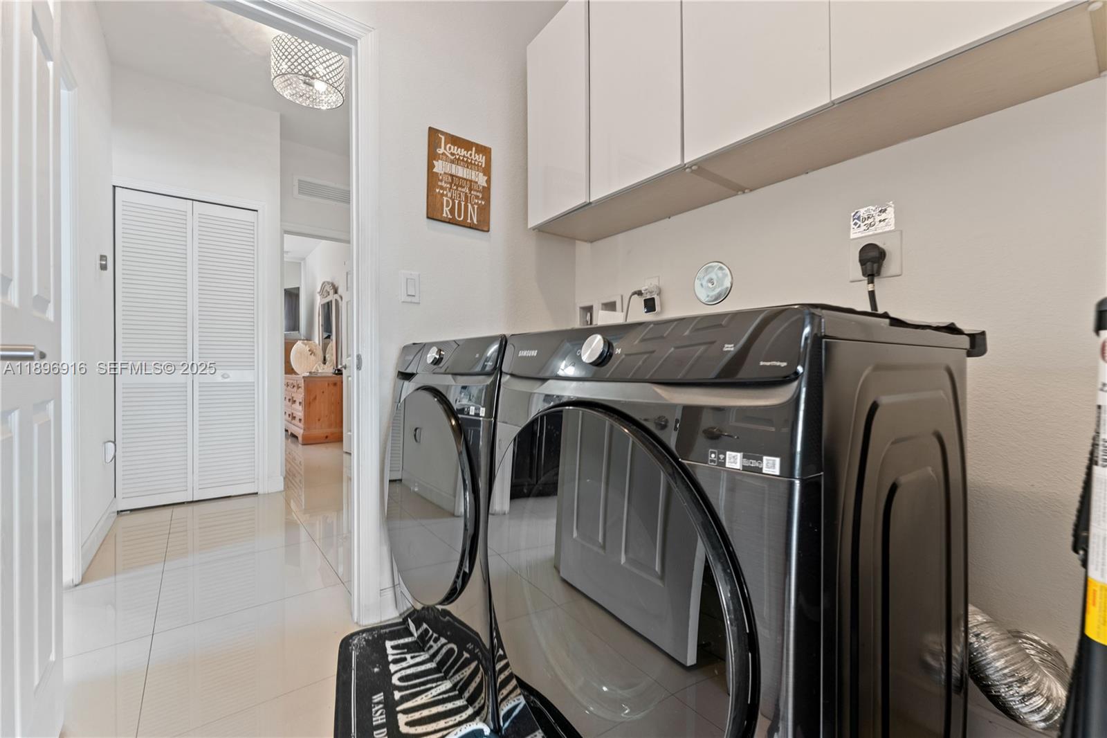 14856 South W 27th Terrace Miami, FL 33185 - Photo 8 of 59