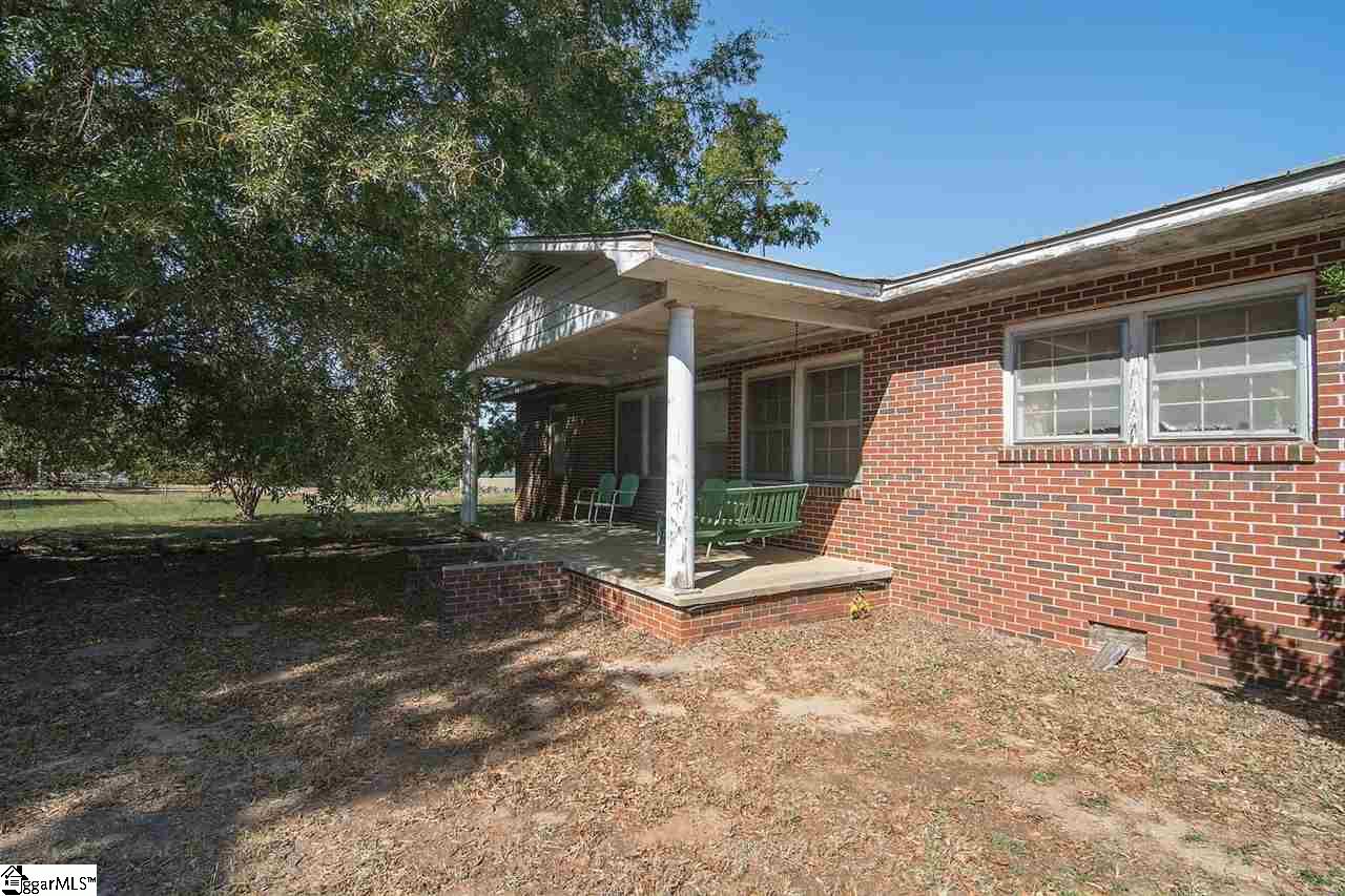 1201 Dunklin Bridge Road Fountain Inn, SC 29644 - Photo 3 of 14