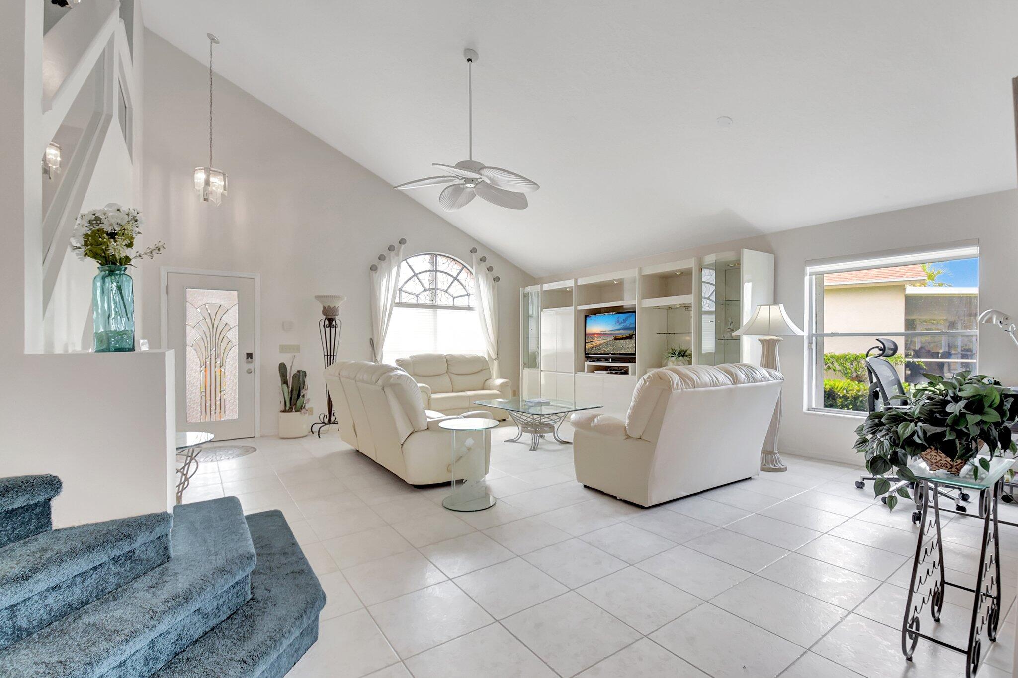 120 Hammocks Court Greenacres, FL 33413 - Photo 4 of 51 17-web-or-mls-DSC_3982