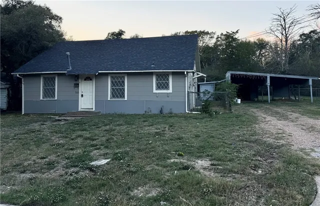 $199,000 | 405 Emmett Street, Bryan, TX 77802