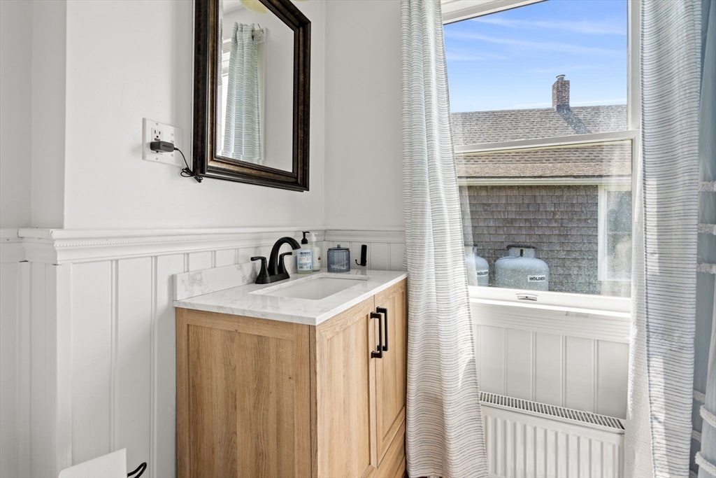 4 Edgemere Road Rockport, MA 01966 - Photo 25 of 32 Gallery Image 25