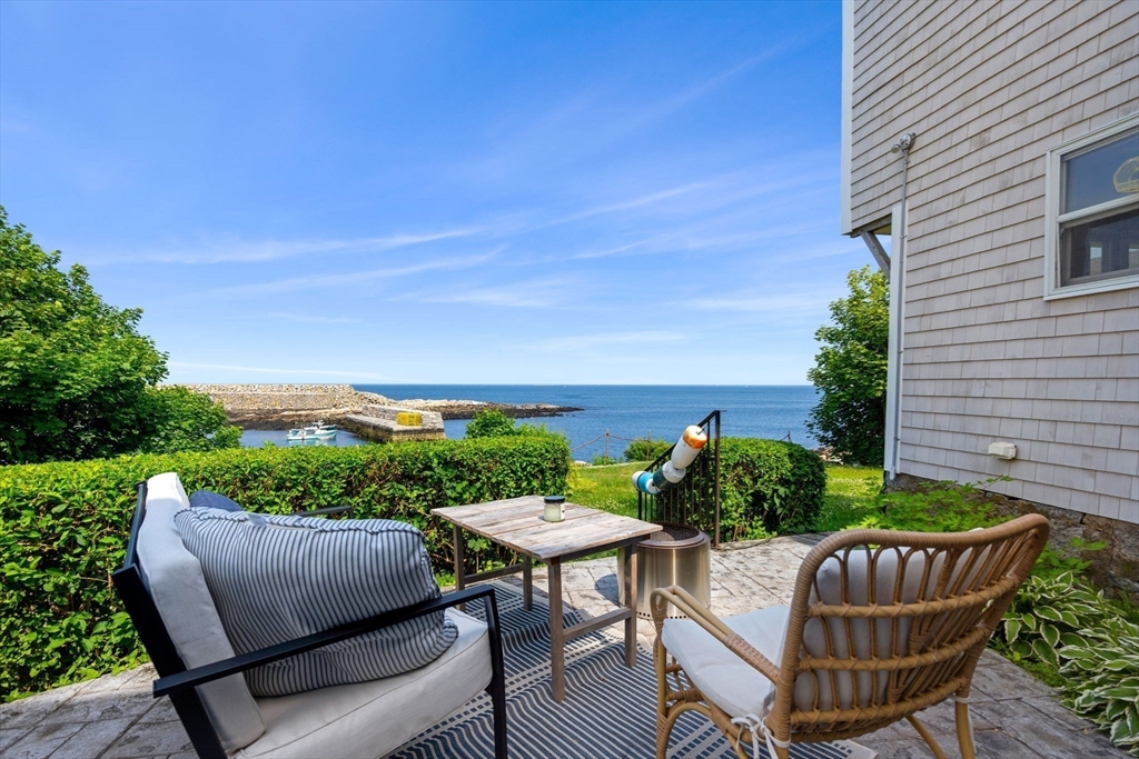 4 Edgemere Road Rockport, MA 01966 - Photo 9 of 32 Gallery Image 9
