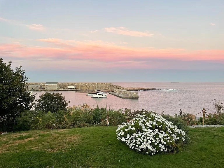 4 Edgemere Road Rockport, MA 01966 - Photo 10 of 32 Gallery Image 10