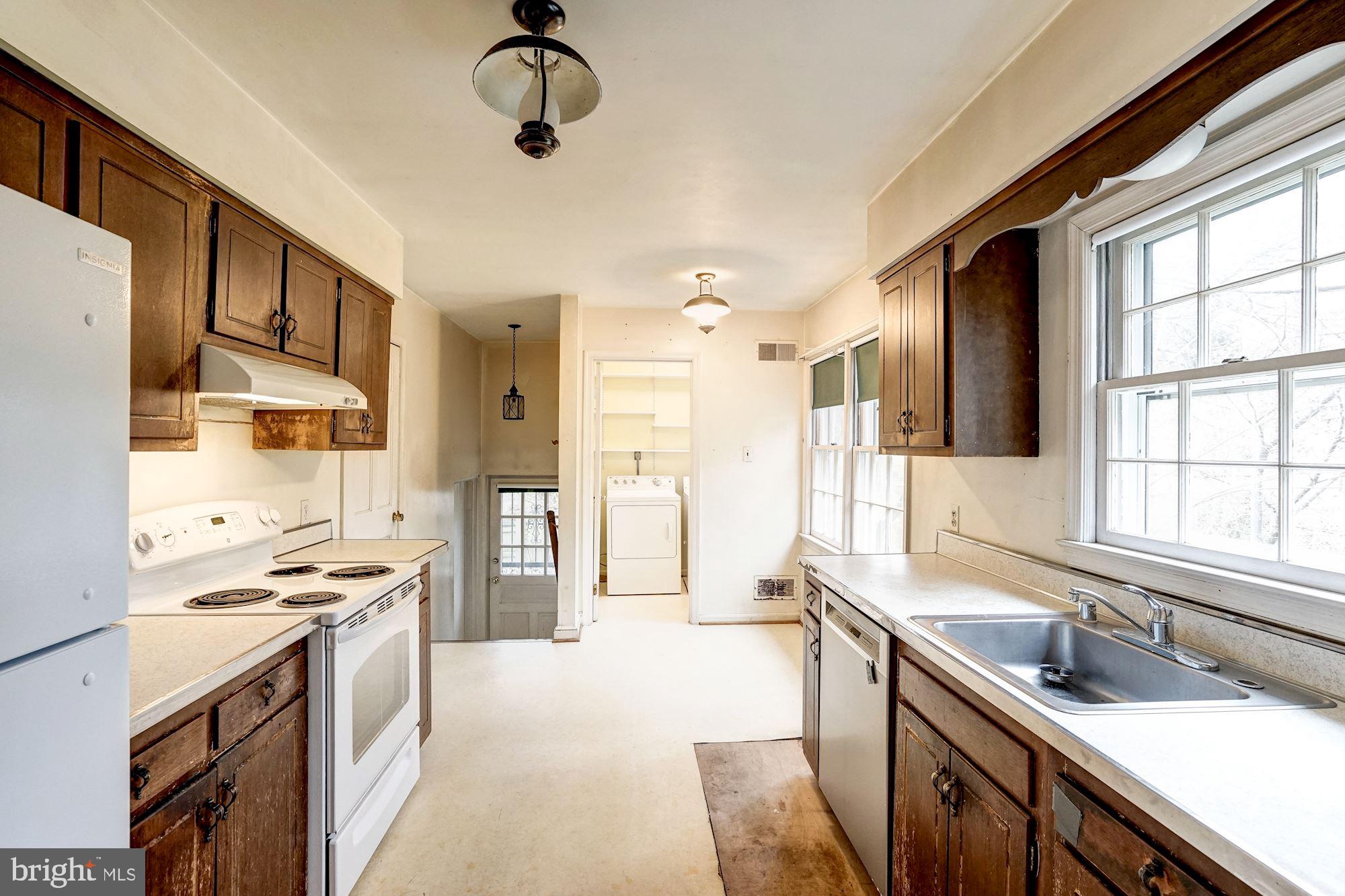 7834 Kent Road Alexandria, VA 22308 - Photo 14 of 48 Gallery Image 14