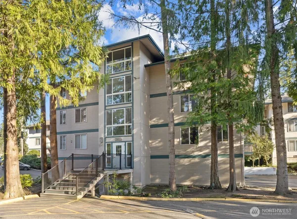 $248,000 | 5620 200th Street Southwest, Unit A211, Lynnwood, WA 98036