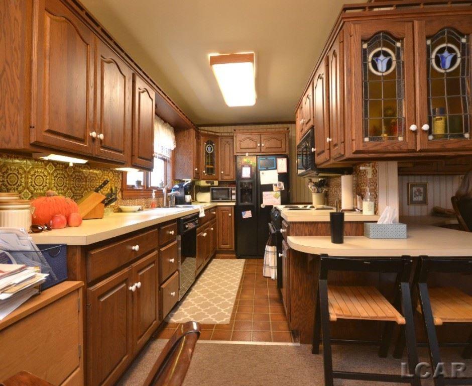 5307 South Custer Road Monroe, MI 48161 - Photo 9 of 43 50024507-8.JPG