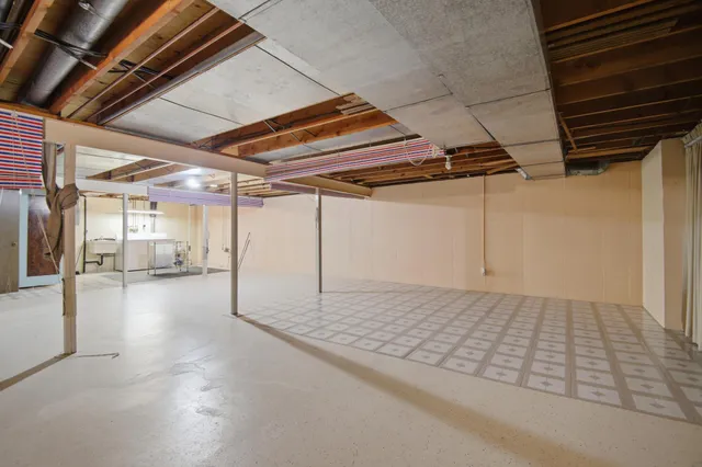 $185,000 | 500 Oakland Place Northeast, Unit I, Austin, MN 55912