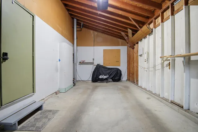 $185,000 | 500 Oakland Place Northeast, Unit I, Austin, MN 55912